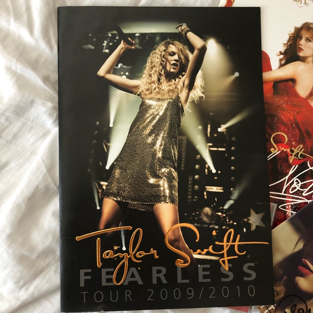 Taylor Swift Concert Bundle